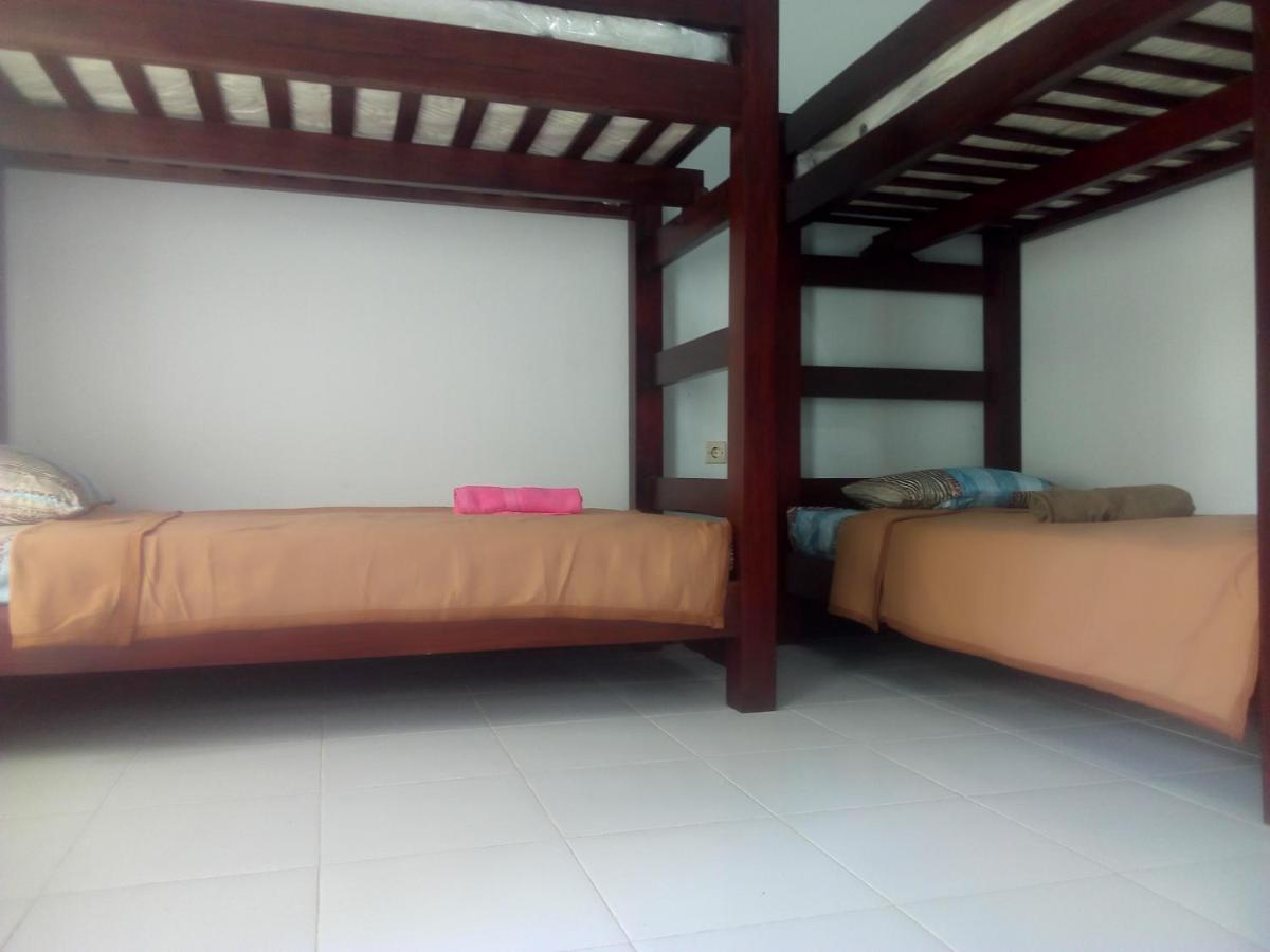 Ariata Arya Hostel Kuta  Exterior foto